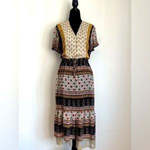 Beautiful soho maxi dress with sleeves